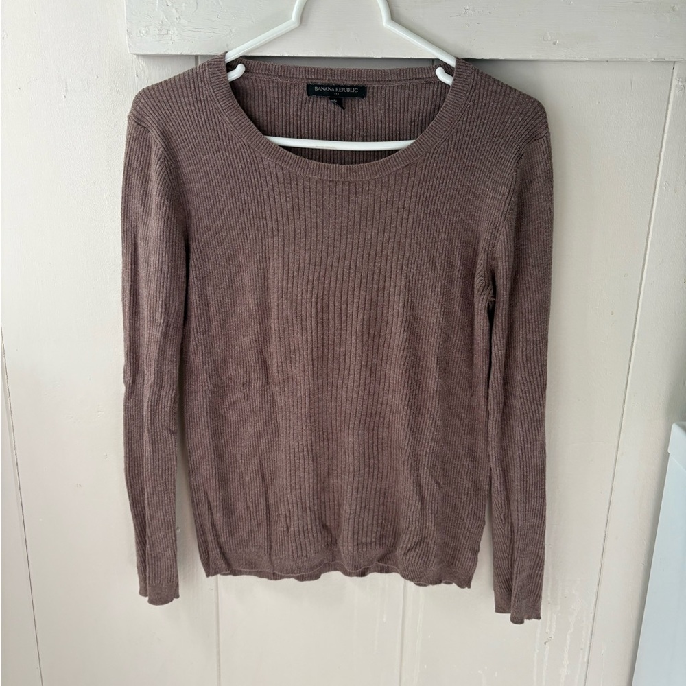 Banana Republic Women's Ribbed Crew Neck Sweater - Taupe